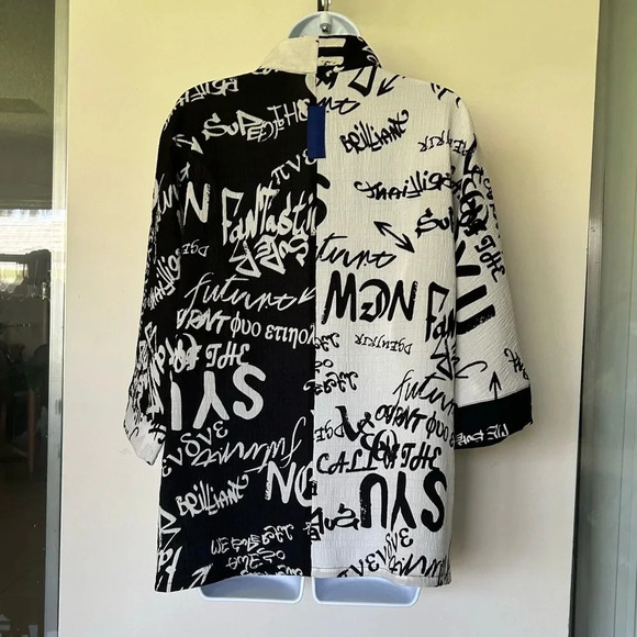 IC Connie K black white typography print front zip jacket 3/4 sleeves S - Picture 4 of 10